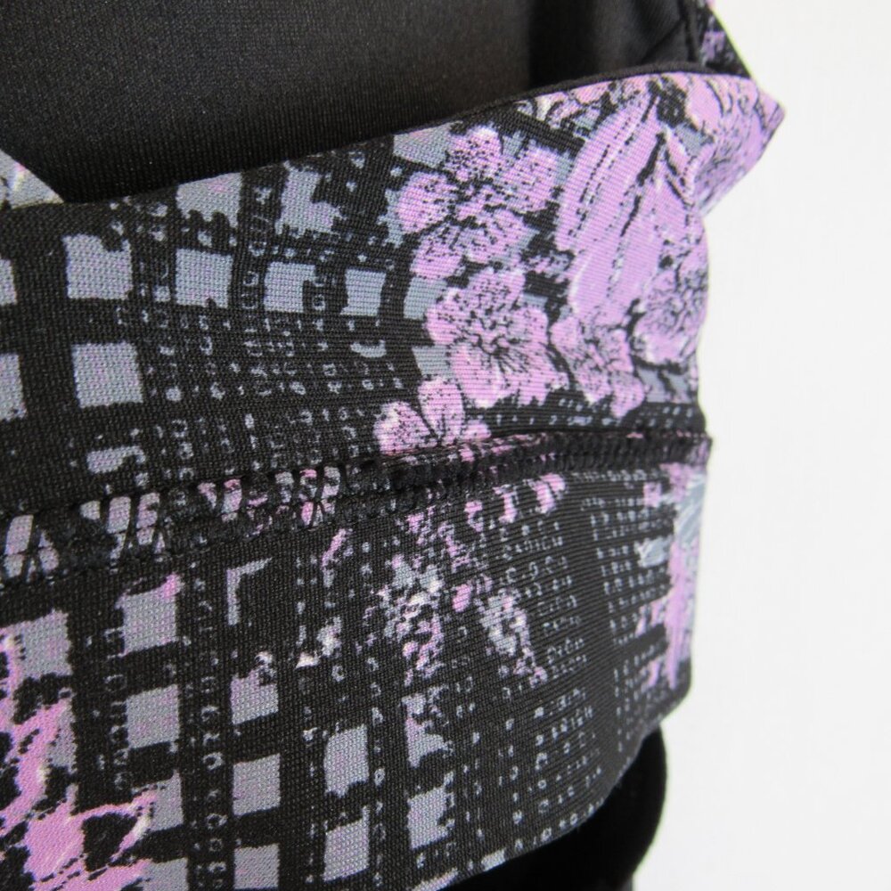 Cotton On Zen Sports Bra Built In Tank Women's Size M Black /Glitched Floral - Picture 3 of 10
